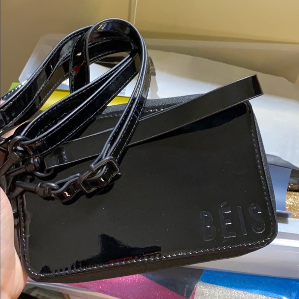 Béis travel wallet